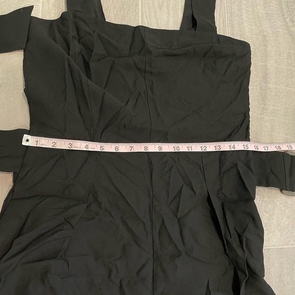 VINCE Belted Jumpsuit in black size 6 - Picture 12 of 15